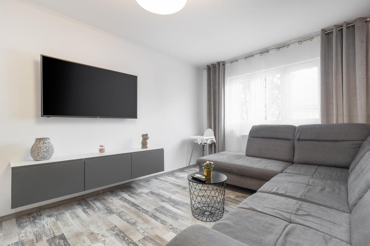 Appartement Decebal Flat à Oradea Extérieur photo