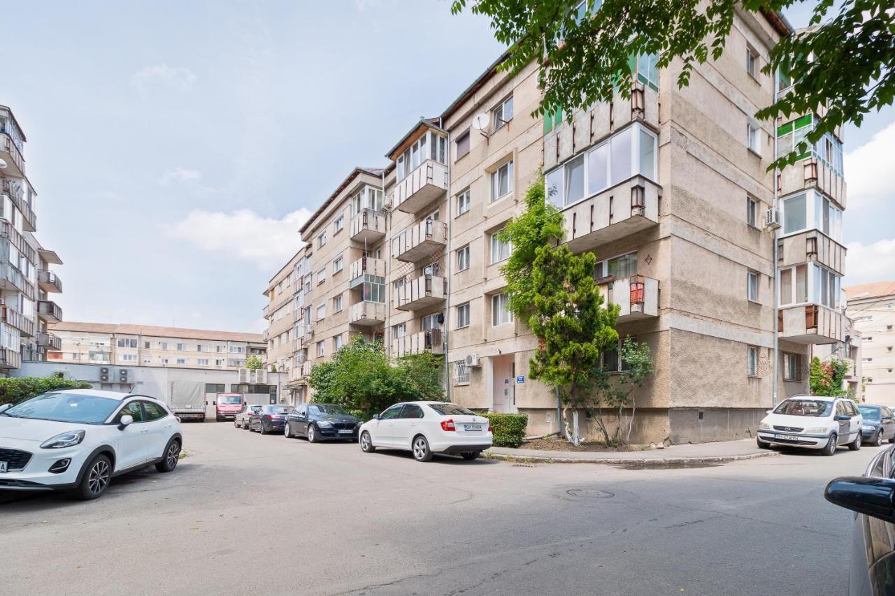 Appartement Decebal Flat à Oradea Extérieur photo